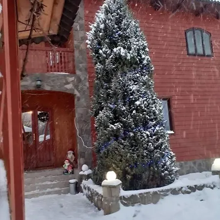 Casa de Campo Vodoliy Mykulychyn