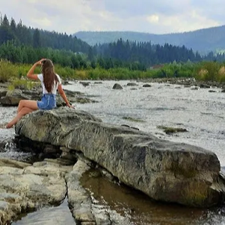 Vodoliy Casa de Campo Mykulychyn